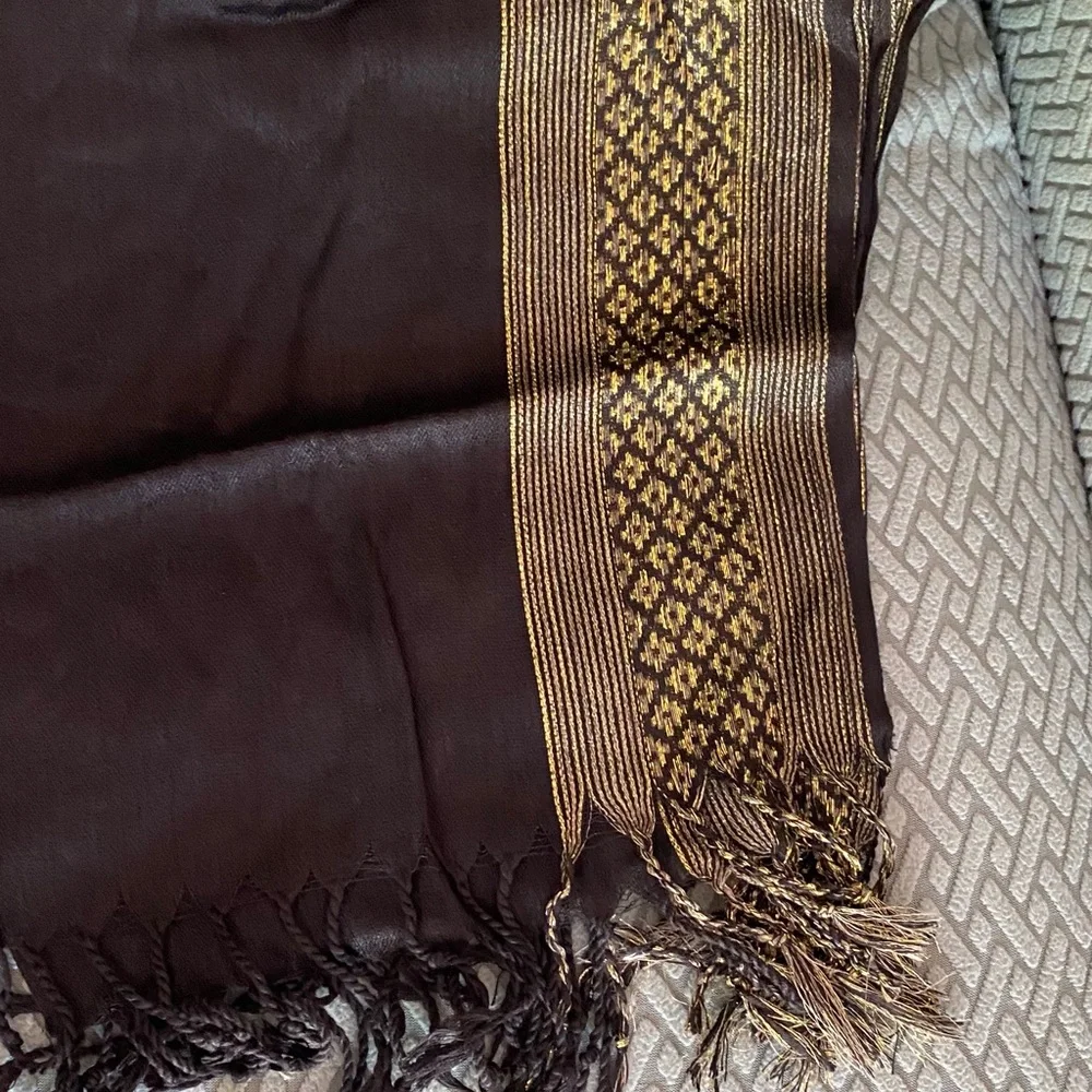 Scarf - Picture 4 of 5